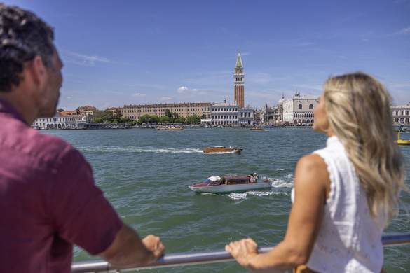 UNIWORLD Boutique River Cruises S.S. La Venezia Sun Deck Lifestyle In Venice 9.jpeg